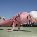 oldest-yoga-woman-03