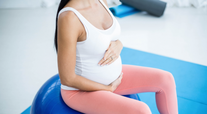 5 Exercises All Women Should Do In Their Last Term of Pregnancy