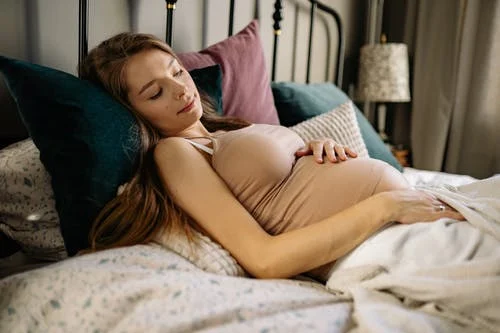 11 Outstanding Tips To Fall Asleep Fast For Pregnant Women